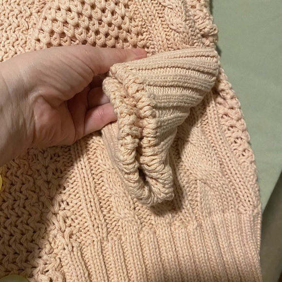 Barely Worn! "Montana" Cropped Cardigan by THE GREAT. - Picture 6 of 11